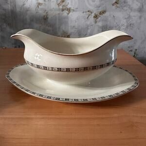 Vintage Gravy Boat by Johnson Brothers made in England0